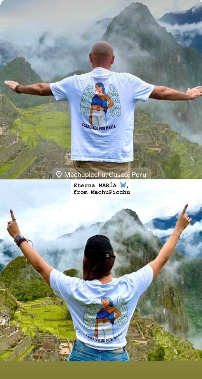 María en Machu Picchu con Javi